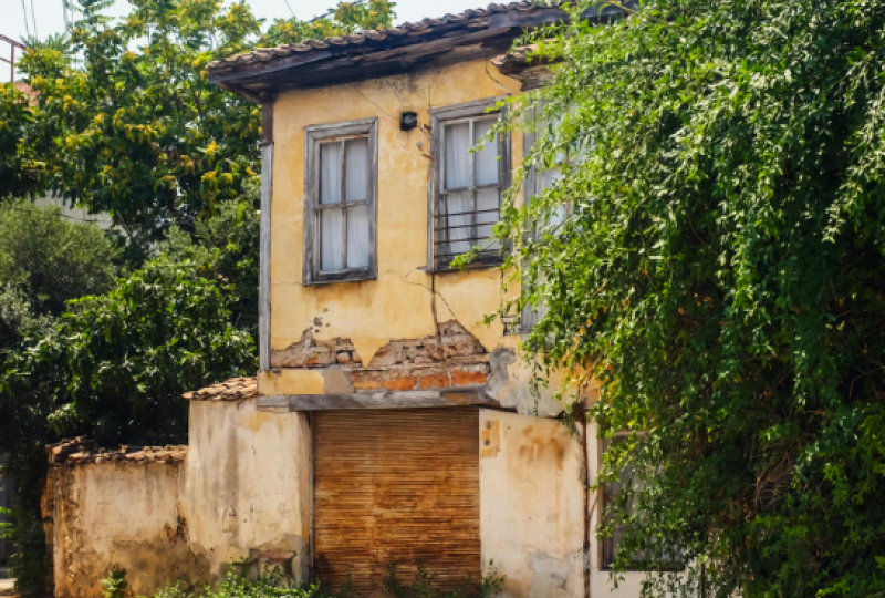 ilustracja artykułu: Jak zalegalizować budowę w sytuacji nielegalnego użytkowanie obiektu?